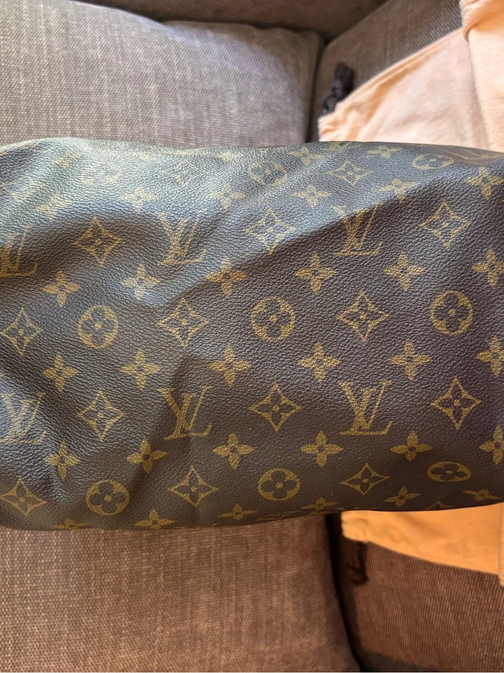 Authentic Louis Vuitton Speedy 30 monogram satchel vintage